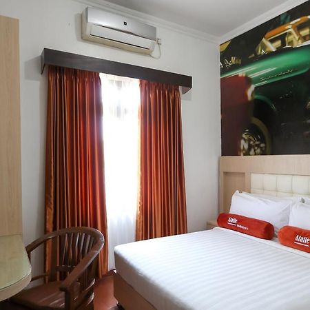 Hotel Atalie Malioboro By Natt'S Hospitality Yogyakarta Ngoại thất bức ảnh