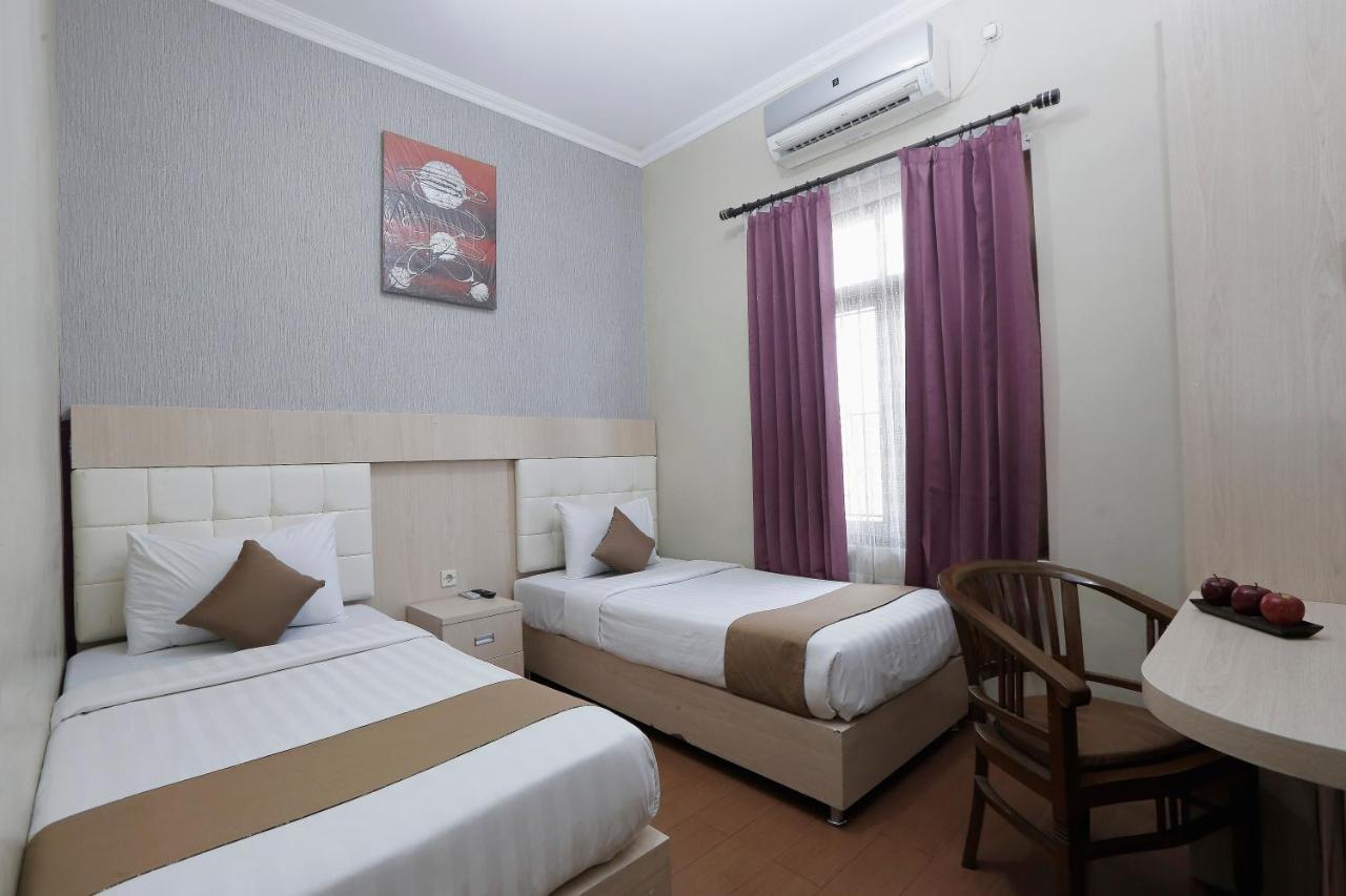 Hotel Atalie Malioboro By Natt'S Hospitality Yogyakarta Ngoại thất bức ảnh